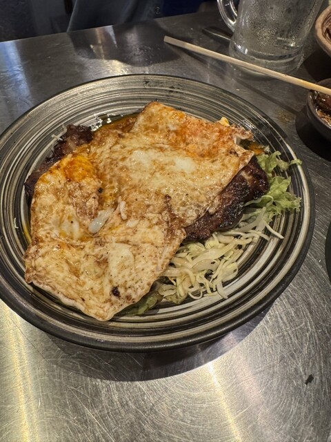 Higashi Dori Maguro Center