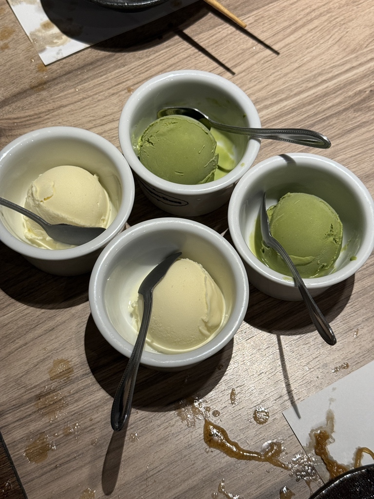 Shabu-shabu & Sushi Restaurant: Neki-no-Asatsu Umeda Ohatsu Tenjin