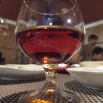 Chuugokuryouri Ryuuen - 飲み放題の中国酒も素敵なグラスでいただきます。