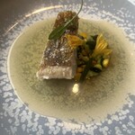 アンペイジ - アオハタのポワレ　緑茶