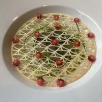 アンペイジ - スズキのマリネ　じゃがいもとヨーグルト　クリームソース　ディルオイル　キャビア