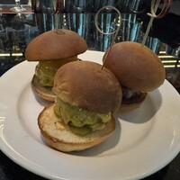 Morton's The Steakhouse 丸の内 - ミニプライムチーズバーガートリオ（2,000円）