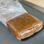 おみやげ処 やまがた - くぢら餅