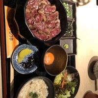 炭火和牛焼肉もうもう亭 広小路店 - 