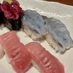 阿佐ヶ谷漁港直売所 - 天使の海老 440円(税込)/中トロ 280円(税込)