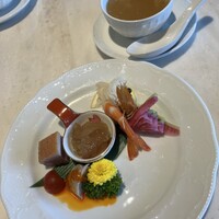 中国料理 盤古殿 馬車道TERRACE店 - 前菜　一つ一つ凝っている