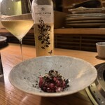 大皿焼肉 老中 - 名物　泡醤油とトリュフはらみ刺し　ワインともぴったりです