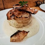 ビストロ マキムシ - 淡路新玉葱ロースト900円