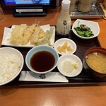 天丼てんや - 料理写真: