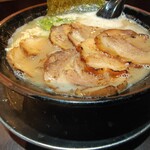 らーめん しん - とんこつしょうゆ