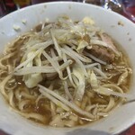 ラーメン二郎 - らーめんミニ　炙　やさい少なめ申請　コールはにんにく少し