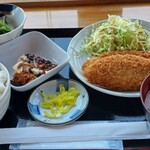 彩葉茶屋 - 日替わり定食B（白身魚フライ）