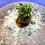 Ristorante SHIKAZAWA - 蜂の巣と南部鉄器