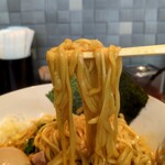 ラーメン 野良裏家 - 麺リフト