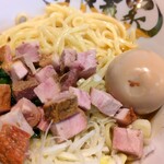 ラーメン 野良裏家 - アップ