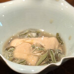 鮨 三心 - ・天草市産 天領岩カキのレモン漬け、秋田県産 じゅんさい