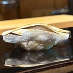 鮨 三心 - ◯ 小肌