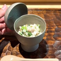 鮨 三心 - ・九十九里産 蛤と蛤出汁、菜の花のリゾット
                      (滋賀県守山市産 自家栽培米 日本晴)