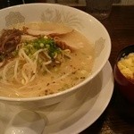 Menyashigezou - 豚骨ラーメン ミニ丼