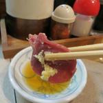 名古屋の立ち呑み 大安 - ごま油、生姜、塩で