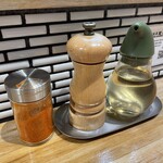 中華ソバ ビリケン - 卓上調味料