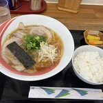 紫川ラーメン - ご飯（中）+190円
