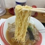 紫川ラーメン - 麺に卵は使っていません
