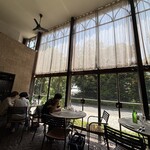 カフェ ラ・ボエム 新宿御苑 - 