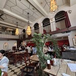 カフェ ラ・ボエム 新宿御苑 - 