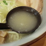 麺屋蕪村 - 鶏白湯スープ