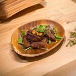 大衆酒場 エリア55 - 牛ハラミの和風ソース仕立て