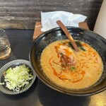 手打中華 麺民 ことぶき家 - 特製胡麻中華