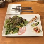 ビストロ ル カノン - オードブルサラダ