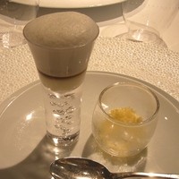 レフェルヴェソンス - 毛蟹、コールラビ、パイナップル、パッションフルーツを2口で（2014.8）