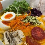 そらのいろ麹町本舗 - 具沢山です。