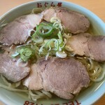 おぐら屋 - チャーシューメン825円