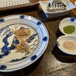 300690871 - 車海老の足