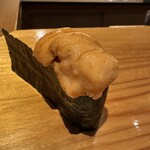 鮨 利﨑 - 雲丹軍艦巻き