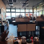 いきなりステーキ - ソファー席から見たフレスポ藤岡店内の様子