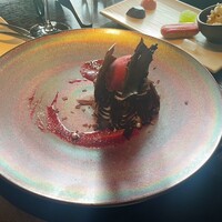 DINING & BAR TABLE 9 TOKYO - 