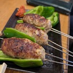 もつ焼 かど - おかわりピーマンつくね