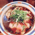 ラーメン 坊也哲 - せせり中華そば