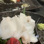 大衆酒場 絆 - 刺身3点盛り(ｻｰﾓﾝ、たこ、ﾐﾝｸｸｼﾞﾗ)