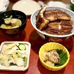 炭焼うな富士 - 