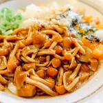 ヨコクラうどん - なめこおろしぶっかけ＋温玉明太スープ