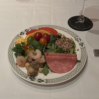ロウリーズ・ザ・プライムリブ 恵比寿ガーデンプレイス店 - 