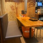 焼肉ホルモンもつ鍋しんちゃん - 