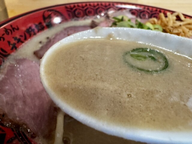 らーめんチキン野郎 八日市店 - 新八日市/ラーメン | 食べログ