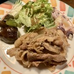 三裕の館 - 豚生姜焼きと副菜