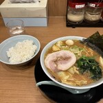 町田商店 上泉店 - 豚骨醤油ラーメン